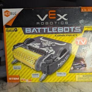 NEW - VEX Robotics BattleBots Minotaur
